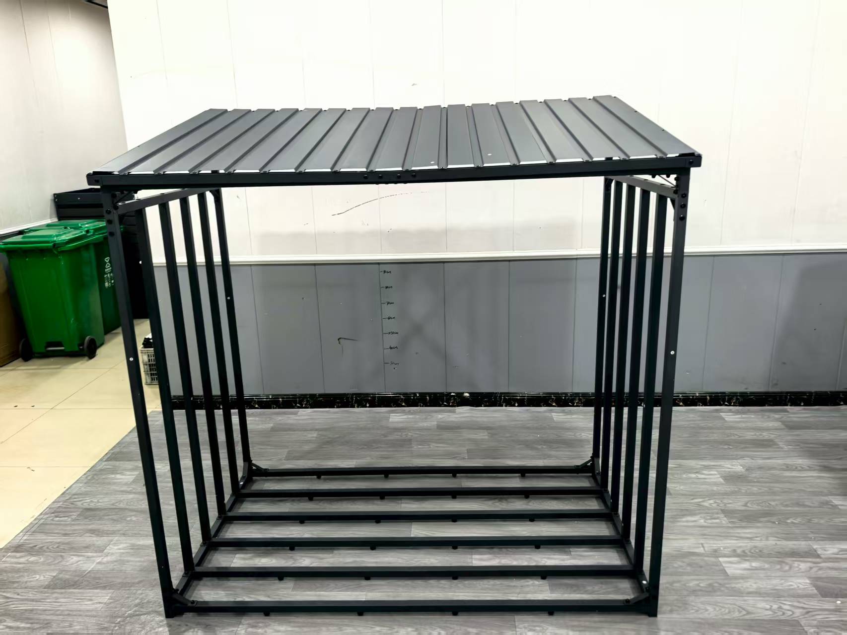 High Quality Wholesale Superior-Grade Modern Log Holder Firewood Rack Black Alloy Steel