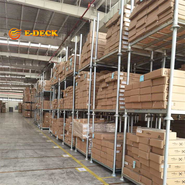 Heavy-Duty Warehouse 2000lb Capacity Single Pallet Mobile Rack
